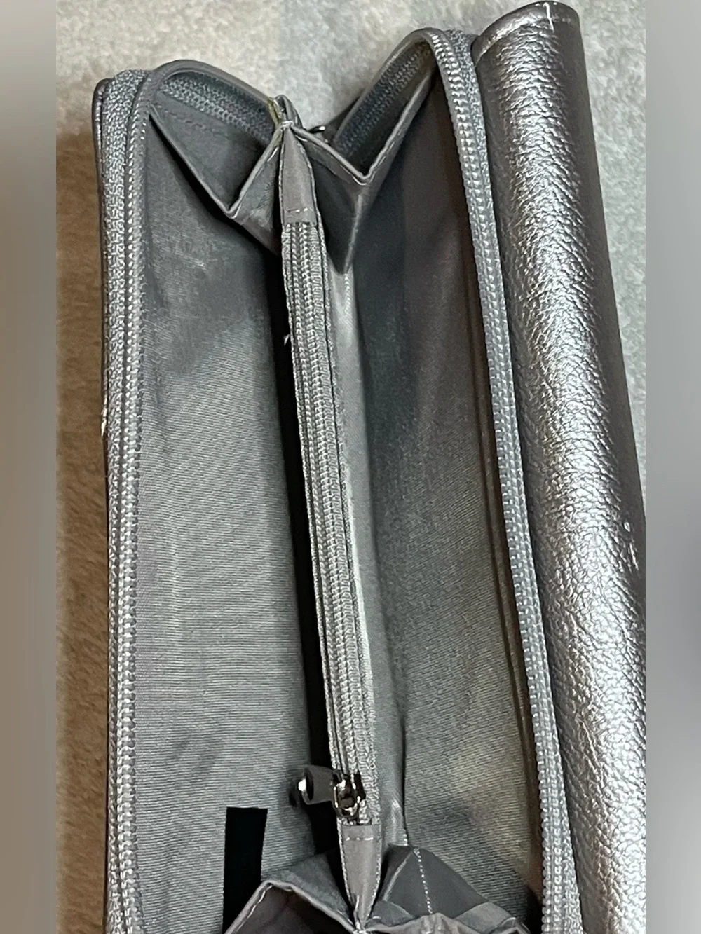 N/A elegant silver
